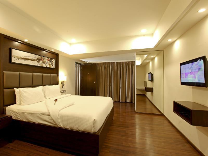 Vijayawāda Goutham Grand Hotel - Tenali المظهر الخارجي الصورة