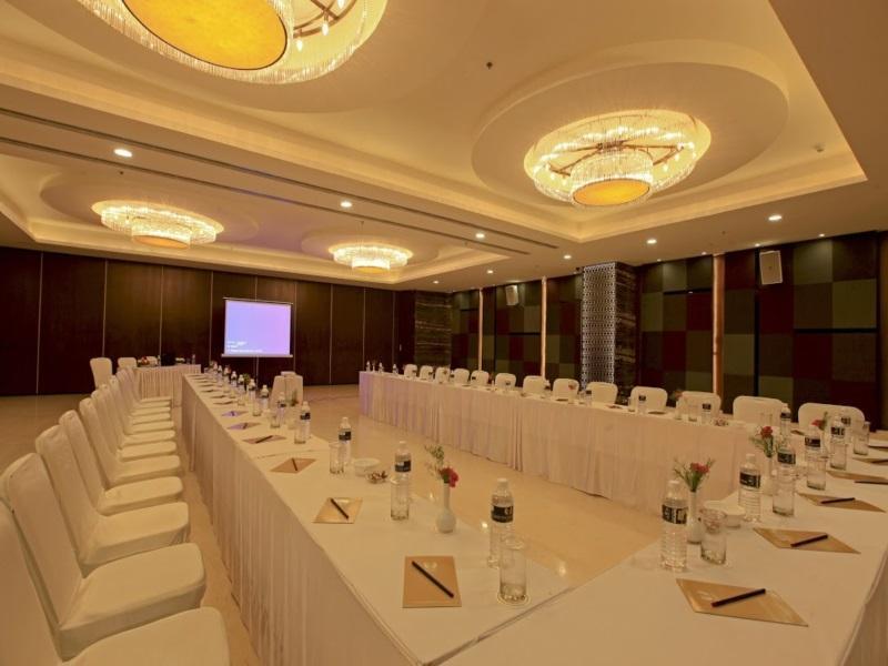 Vijayawāda Goutham Grand Hotel - Tenali المظهر الخارجي الصورة